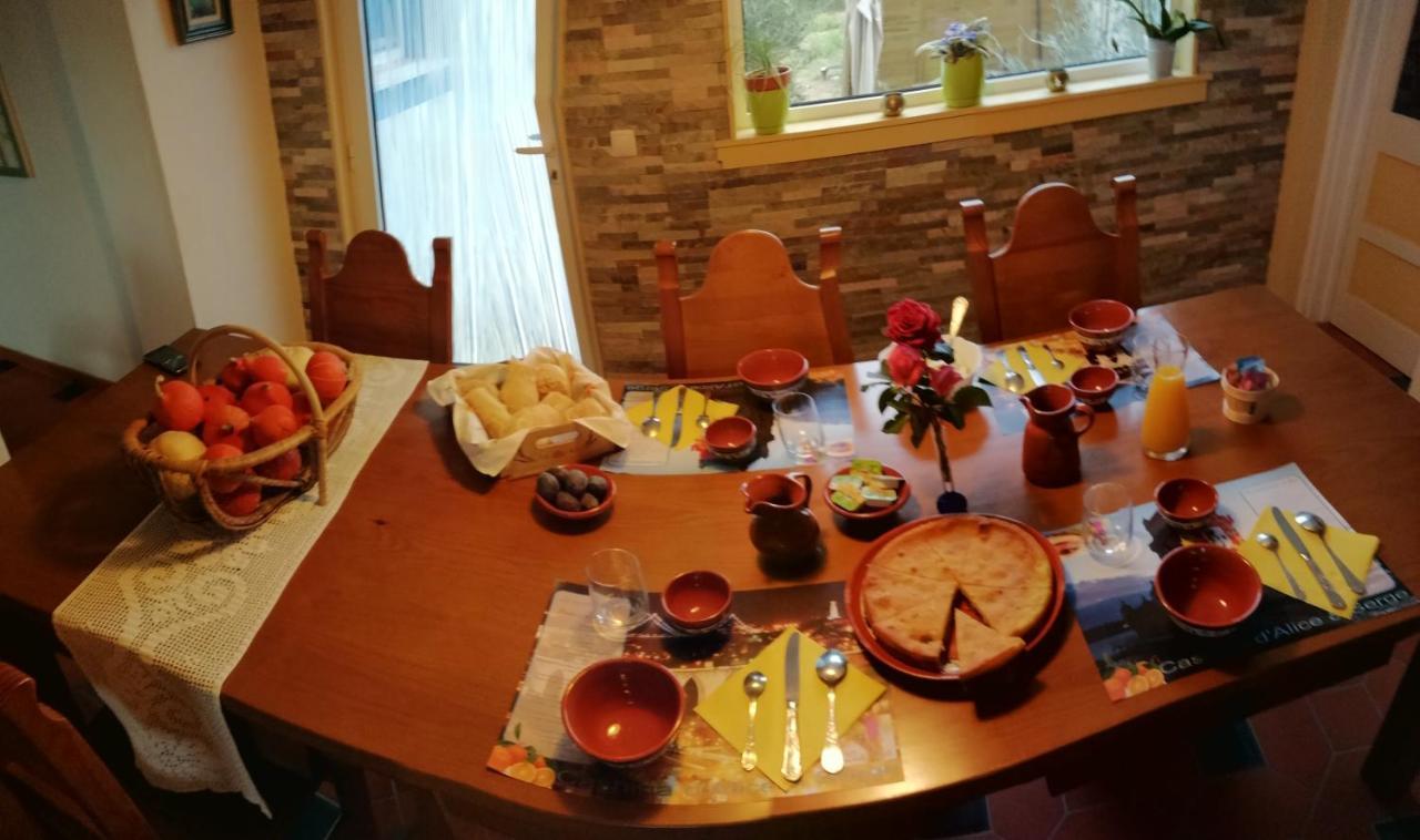 Casinha D'Alice Et Serge Cela Velha Zewnętrze zdjęcie
